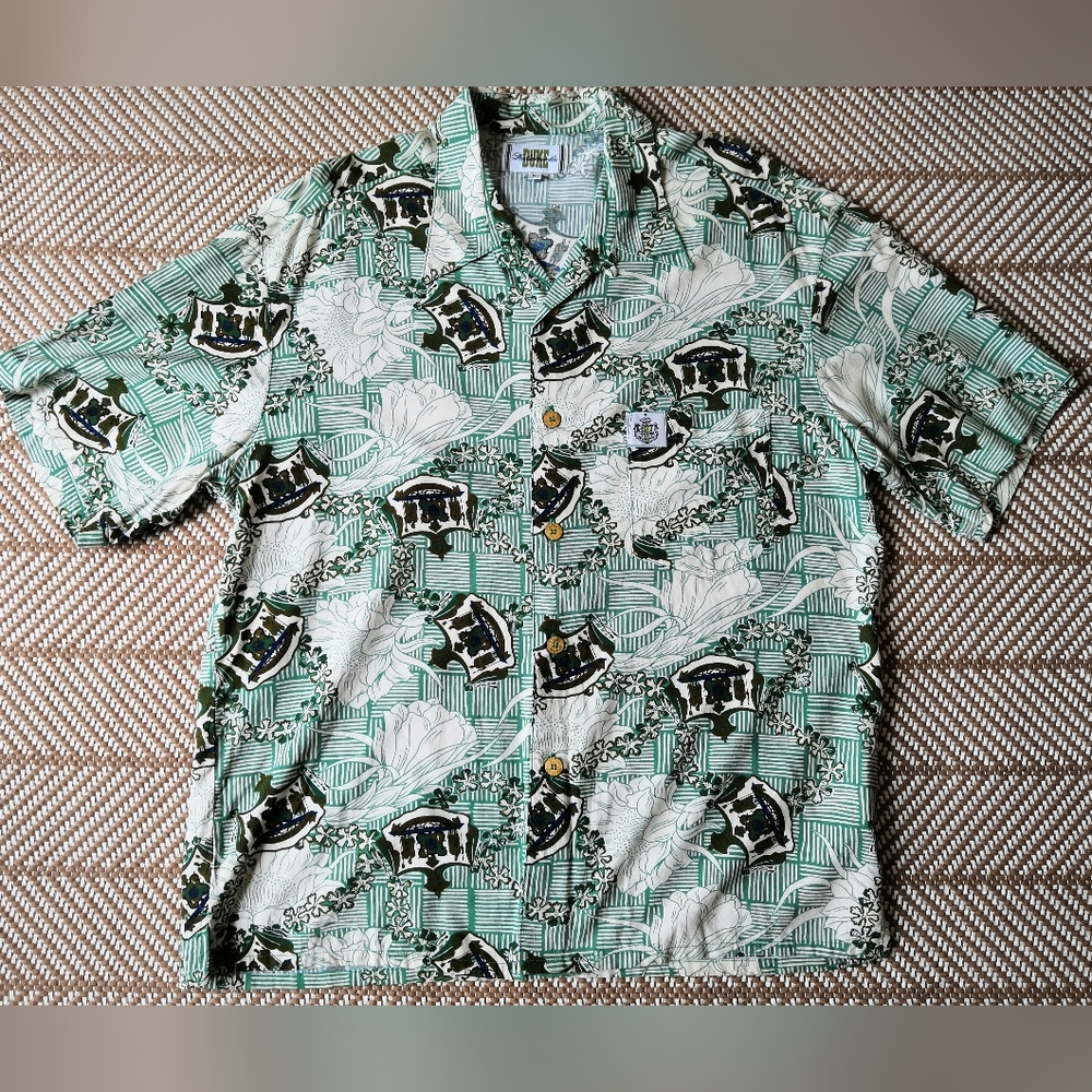Duke Kahanamoku Green and White Button Down Shirt Hawaiian Tiki Aloha